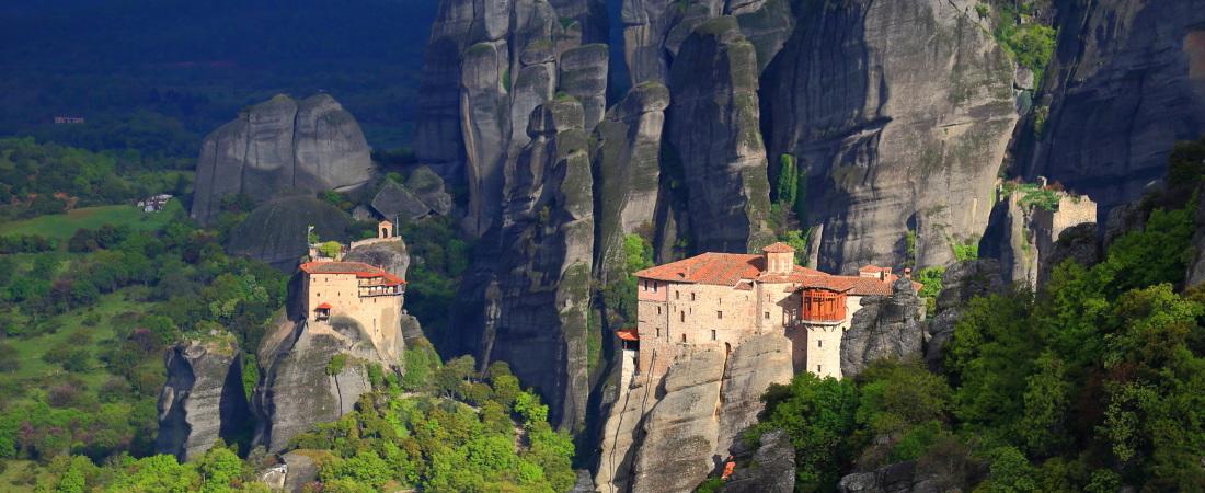 Meteora By Train by Hop in Sightseeing