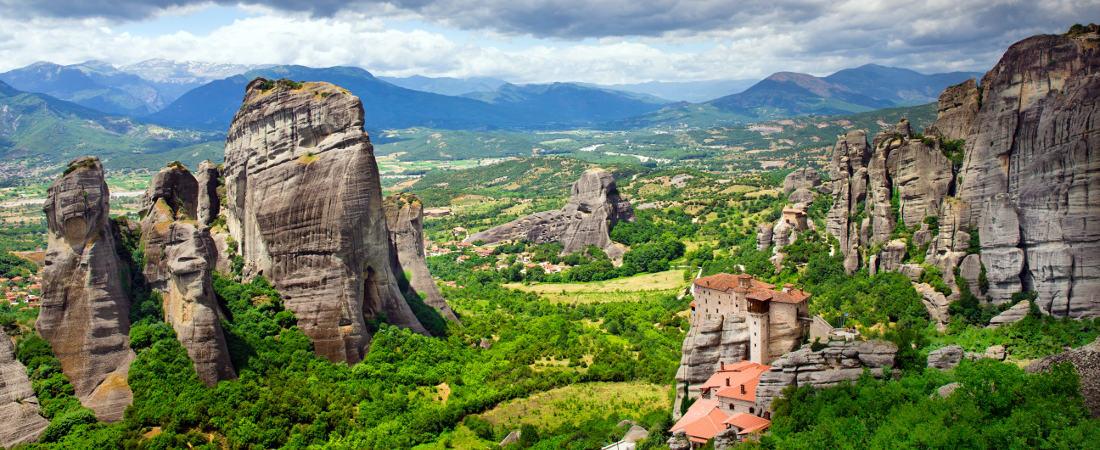 Meteora By Train by Hop in Sightseeing