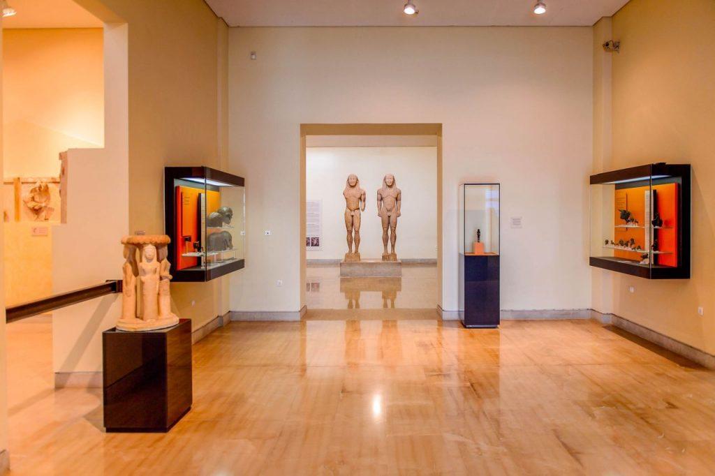 Statues of Male Brothers