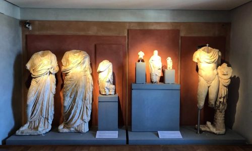 Statues at the museum of Mycenae