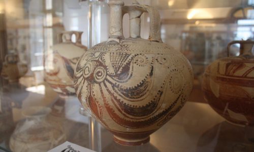 ancient pot in Myceanae