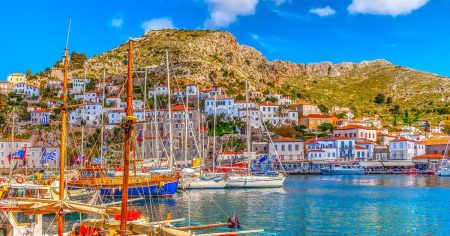 Hydra Island