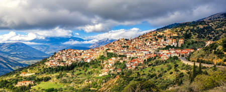 Delfi-Arachova-Village