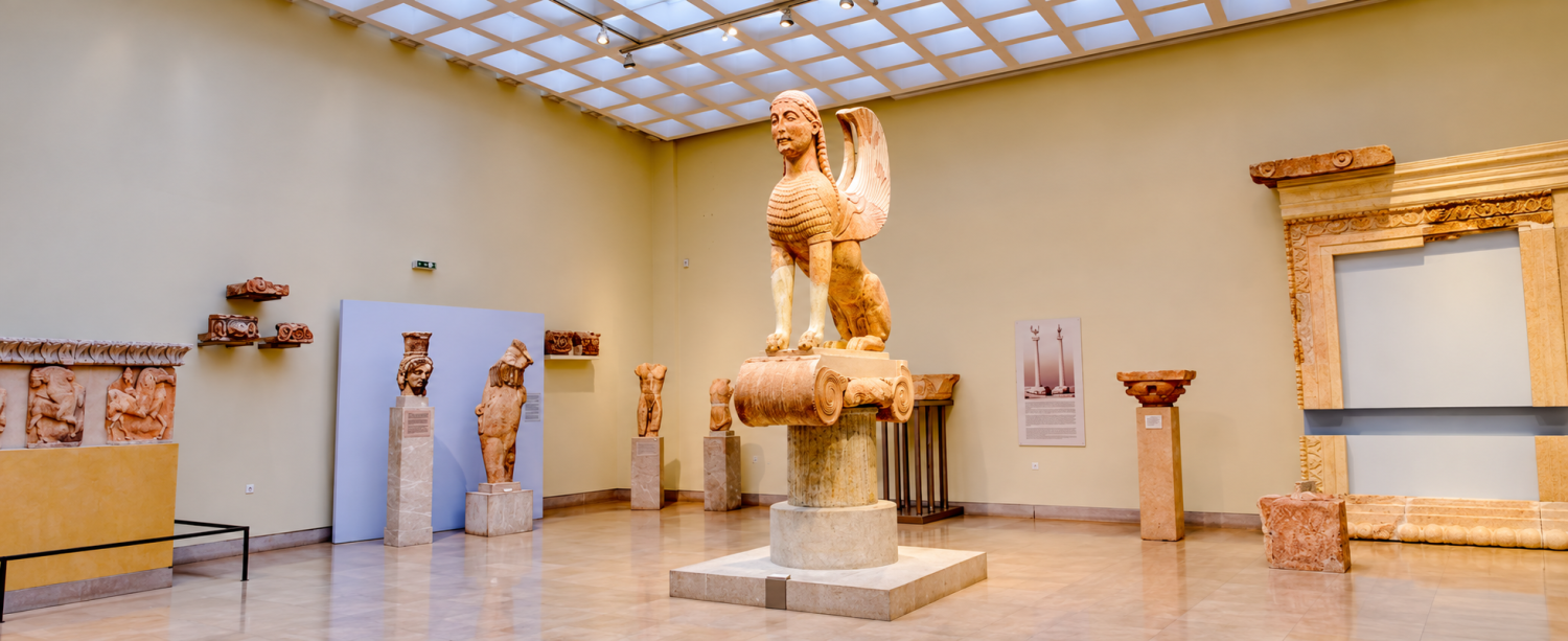 Delfi-Sphinx-of-Naxos