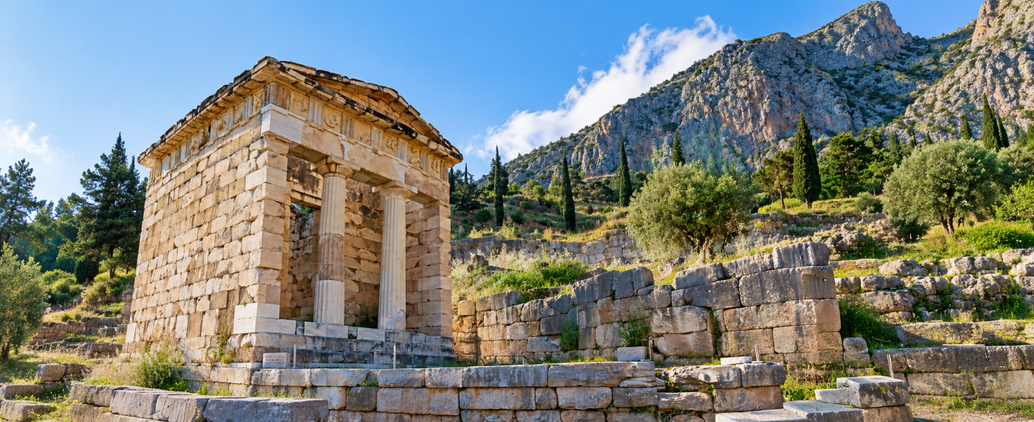 The-Athenian-Treasury-Delfi
