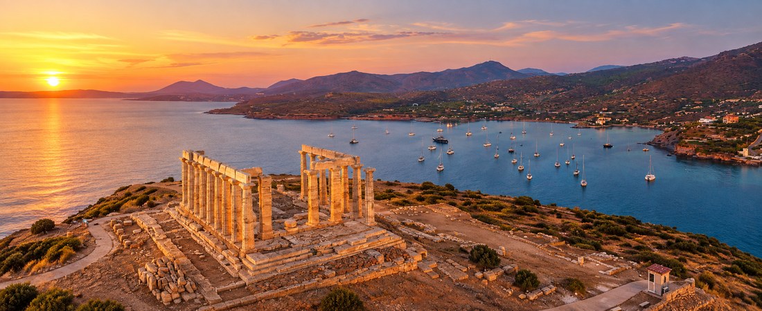 temple-of-poseidon-cape-sounion-bay-view