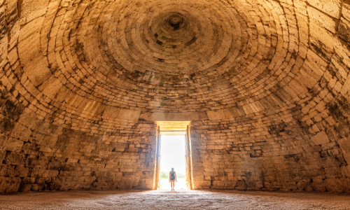 treasury-of-atreus-interior